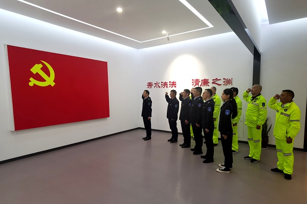 1605702389110_宣誓照片.jpg_2210.jpg 1605702389110_宣誓照片.jpg_2210.jpg