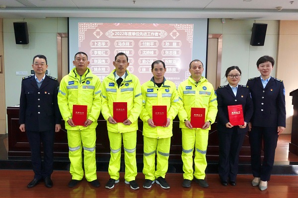 先进2.JPG
